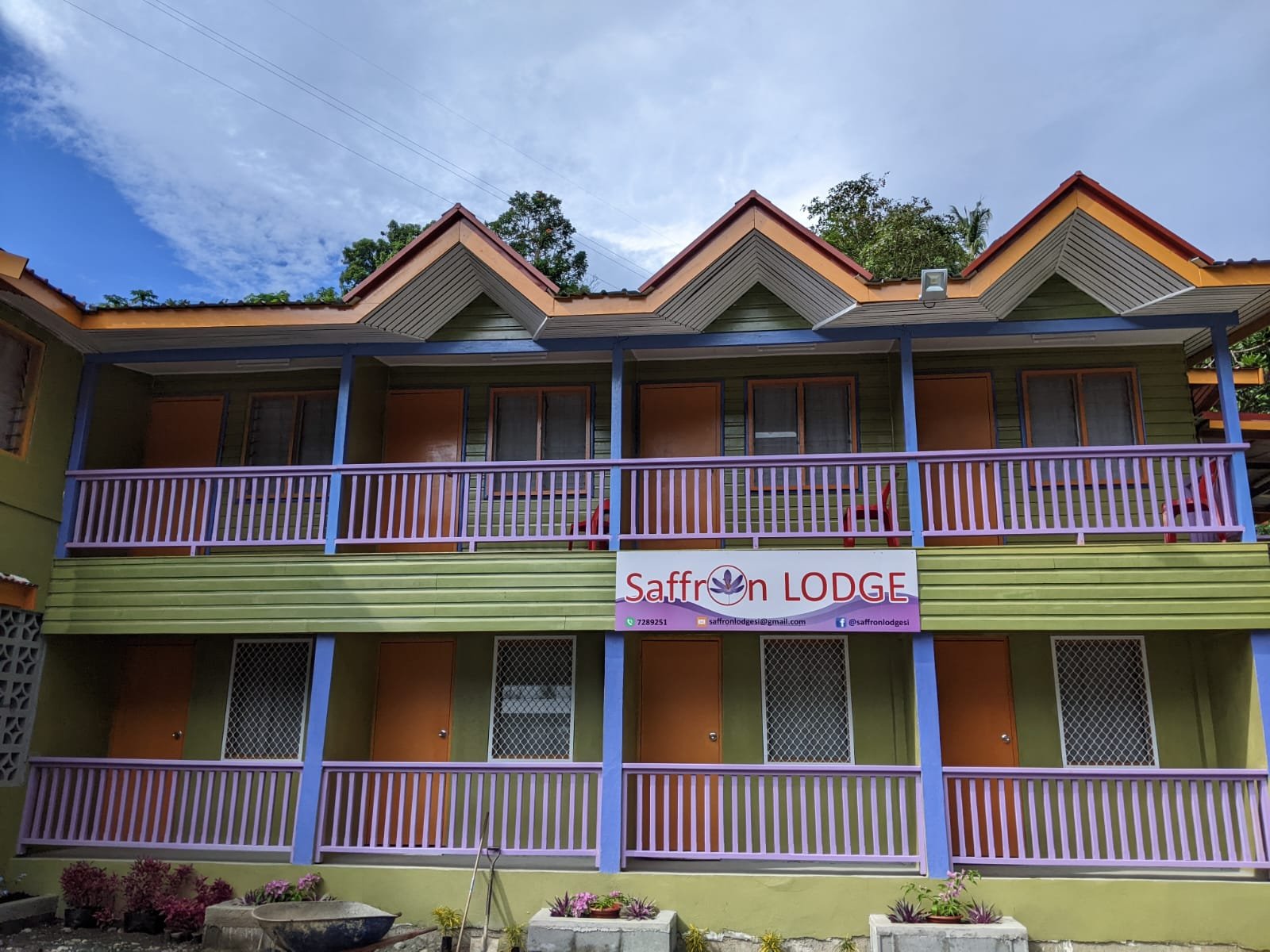 Saffron Lodge